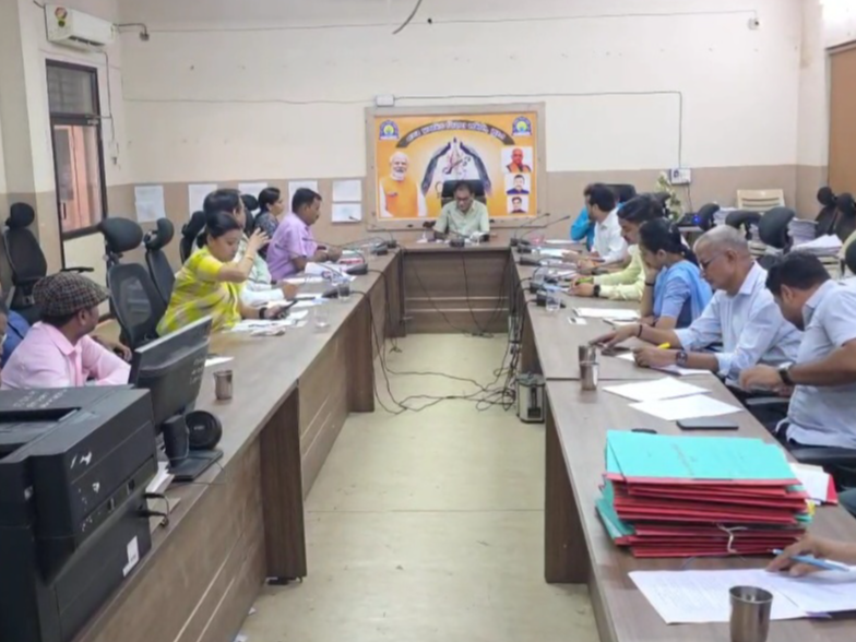 Surat Education Committee